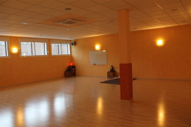 Escuela de yoga en Fuenlabrada